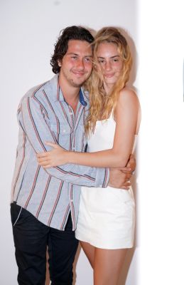 Cliquer pour voir l'image en taille réelle
==============
008.jpg 008.jpg