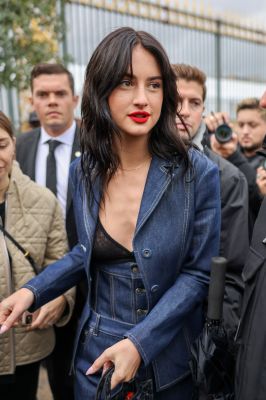Cliquer pour voir l'image en taille réelle
==============
004.jpg 004.jpg